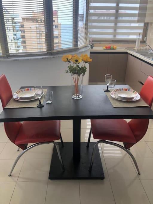 Cozy 1-Bedroom Flat, Beachside Durrës Esterno foto